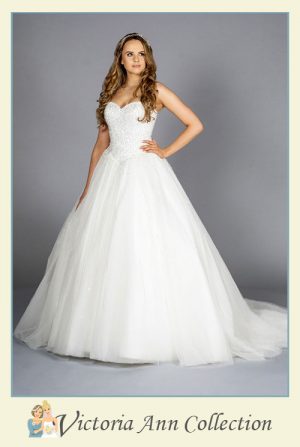 WD104 - A stunning collection of wedding dresses, bridal gowns, prom dresses, mothers outfits and bridesmaids, Victoria Ann Bridal