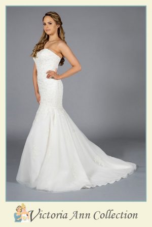 WD105 - A stunning collection of wedding dresses, bridal gowns, prom dresses, mothers outfits and bridesmaids, Victoria Ann Bridal