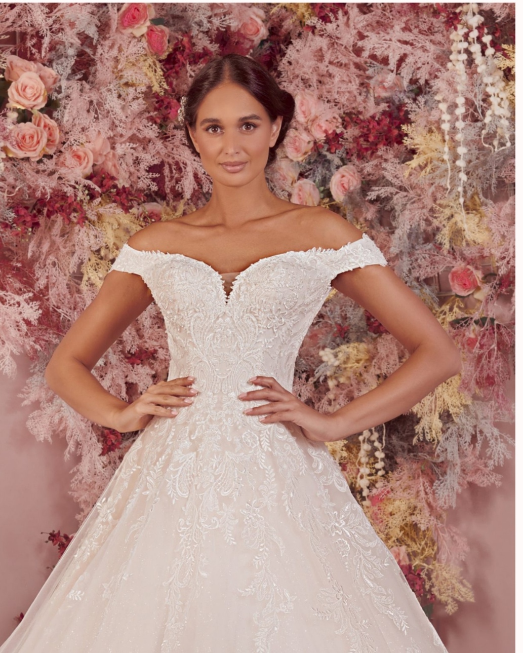 PHOENIX GOWNS PH0077